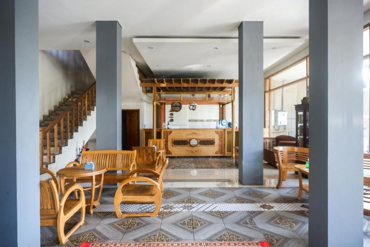 Urbanview Hotel Blok O International By Reddoorz Baturetno المظهر الخارجي الصورة